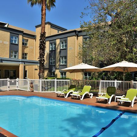 Holiday Inn Johannesburg Airport By Ihg Kempton Park Kültér fotó